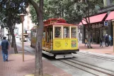 San Francisco Kabelstraßenbahn Powell-Hyde mit Kabelstraßenbahn 15 nahe bei Market & Powell (2010)