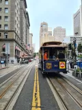San Francisco Kabelstraßenbahn Powell-Hyde mit Kabelstraßenbahn 16nah Powell & Geary (2022)