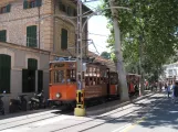 Sóller Straßenbahnlinie mit Triebwagen 1 am Port de Sóller (2013)