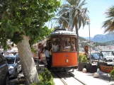 Sóller Straßenbahnlinie mit Triebwagen 24 am Port de Sóller (2013)