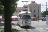 Zagreb Straßenbahnlinie 13 mit Gelenkwagen 917 vor Glavni Kolodvor (2008)