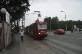 Zagreb Straßenbahnlinie 7 mit Triebwagen 446 auf Hondlova (2008)