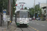 Zagreb Straßenbahnlinie 9 mit Gelenkwagen 326 am Tehnički Muzej (2008)