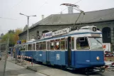 Zürich Straßenbahnlinie 5 mit Triebwagen 1428 am Bahnhof Enge (2005)