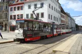 Zwickau Straßenbahnlinie 3 mit Gelenkwagen 933 am Hauptmarkt (2015)