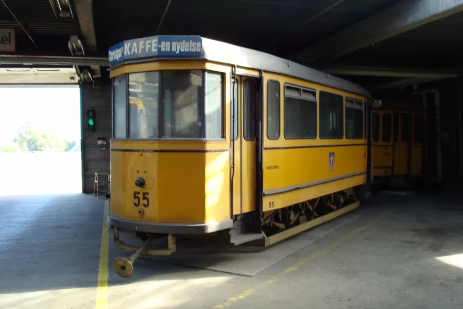 Aarhus Museumswagen 55 innen Bryggervej (2007)