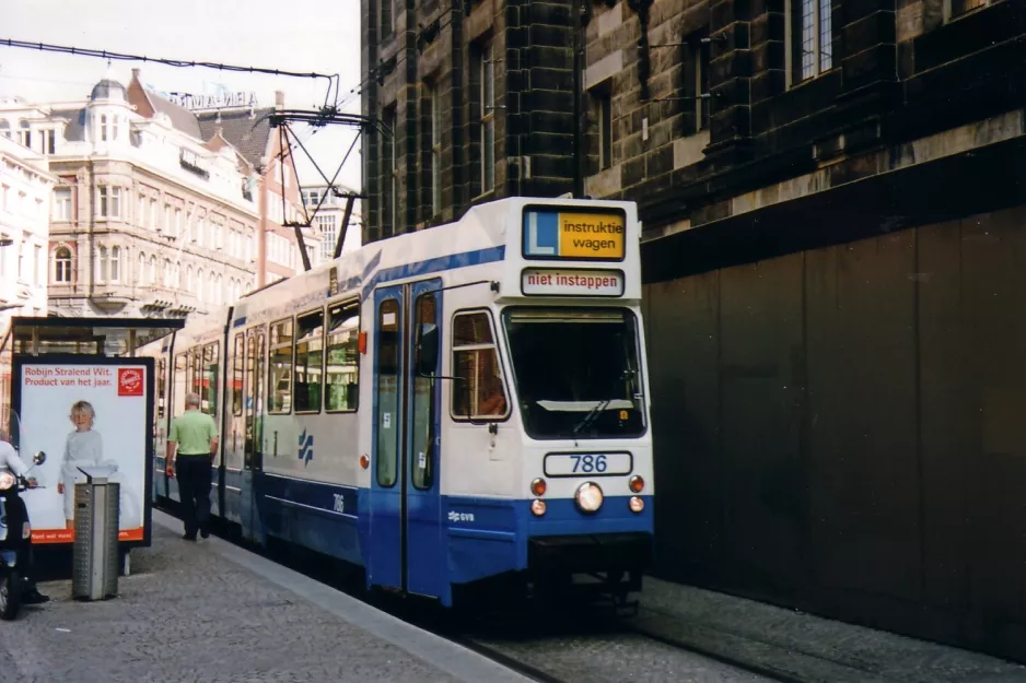 Amsterdam Gelenkwagen 786 auf Mozes en Aaronstraat (2007)