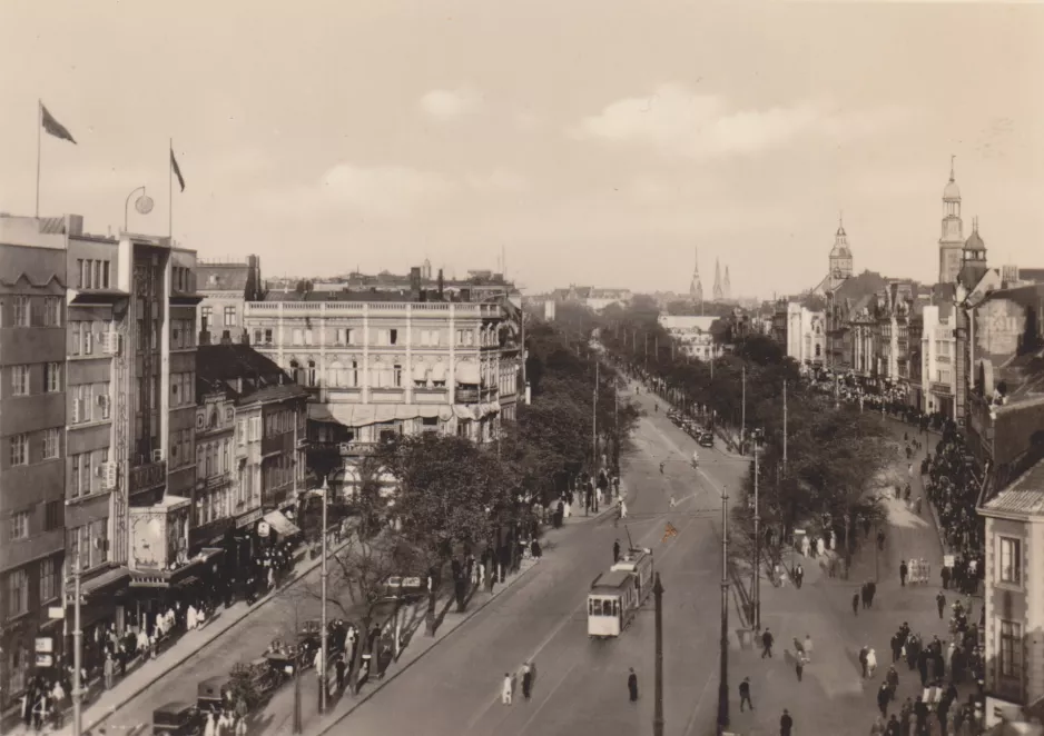 Archivfoto: Hamburg auf Reeperbahn (1938)