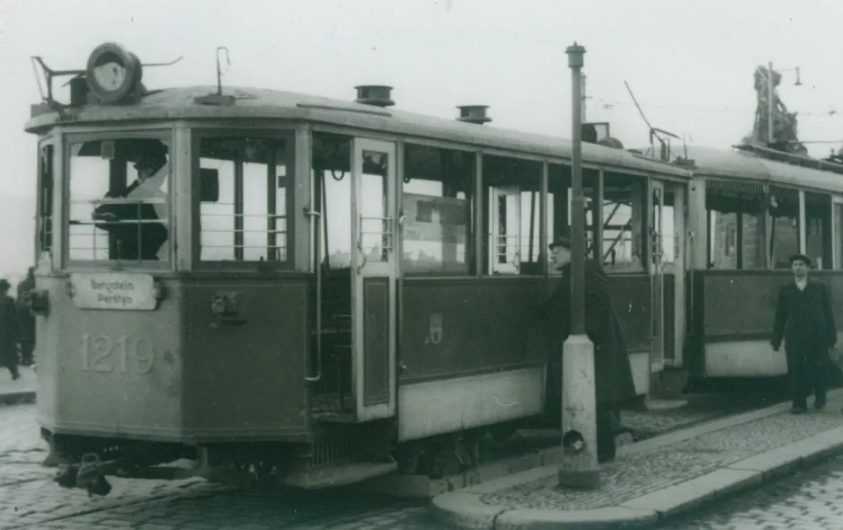 Archivfoto: Prag Beiwagen 1219 auf Palackého Most (1945)