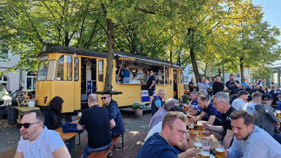 Bielefeld Triebwagen, Seitenansicht Siegfriedplatz (2024)