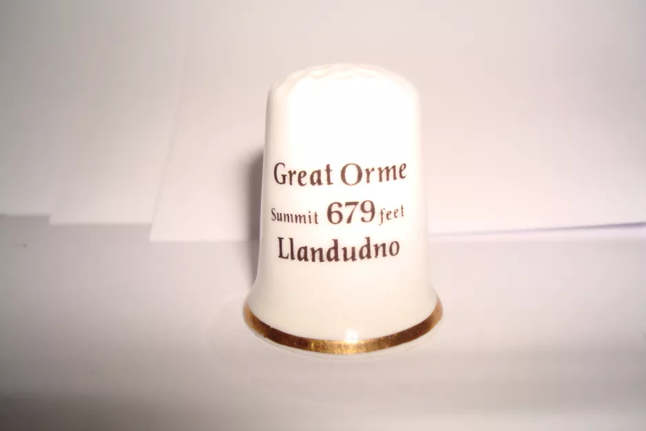 Fingerhut: Great Orme Summit 679 feet Llandudno (2001)