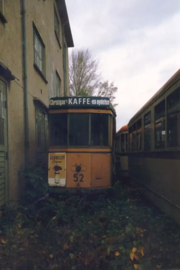 Hannover Beiwagen 52 am Lager- und Abstelhalle (1986)