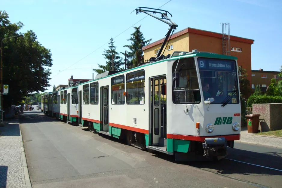 Magdeburg Straßenbahnlinie 9 mit Triebwagen 1276 am Leipziger Chaussee (2008)