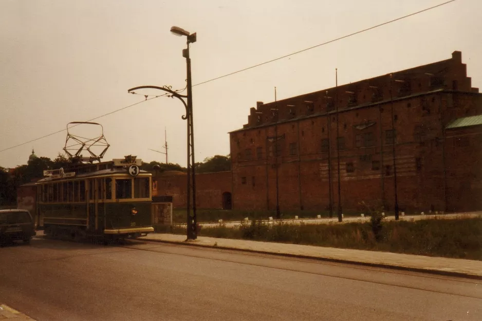 Malmö Museispårvägen mit Museumswagen 20 vor Malmöhus (1990)