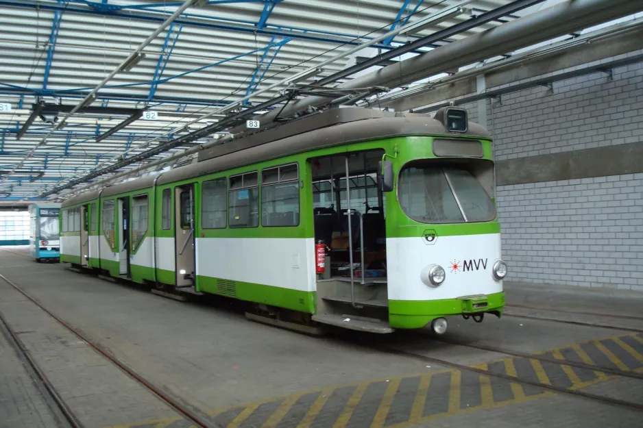 Mannheim Gelenkwagen 512 innen Möhlstr. (2009)