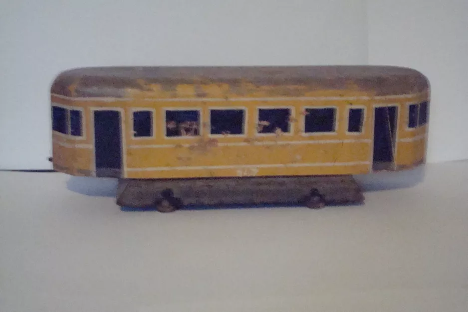 Modellstraßenbahn: Die Seite eines von Lunding Beiwagen Nr 147 (1940)