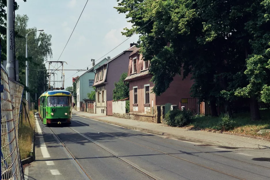 Most Straßenbahnlinie 4 mit Triebwagen 310 auf Žižkova (2008)