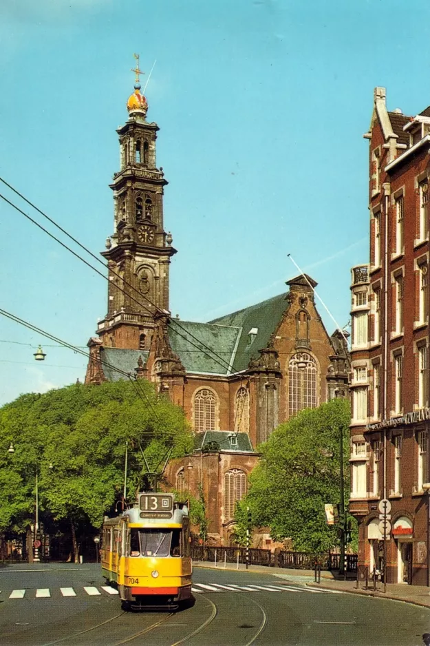 Postkarte: Amsterdam Straßenbahnlinie 13 mit Gelenkwagen 704 am Westermarkt (1976)