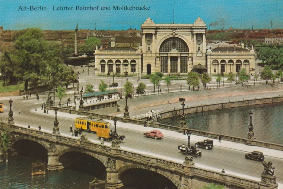 Postkarte: Berlin auf Moltkebrücke (1929)