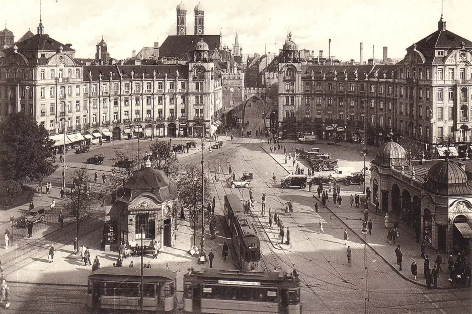 Postkarte: München Straßenbahnlinie 9 auf Karlsplatz (1930)