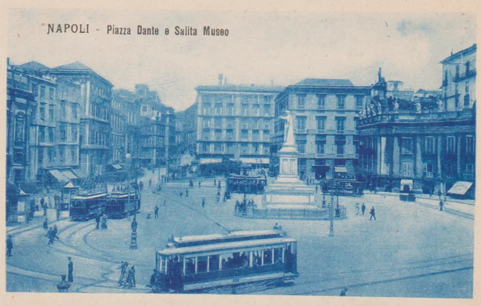 Postkarte: NAPOLI - Piazza Dante e Salita Museo (1928)