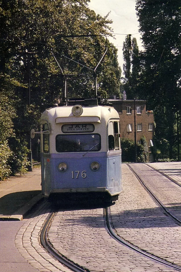 Postkarte: Oslo Straßenbahnlinie 9 mit Triebwagen 176nah Nobels gate (1969)