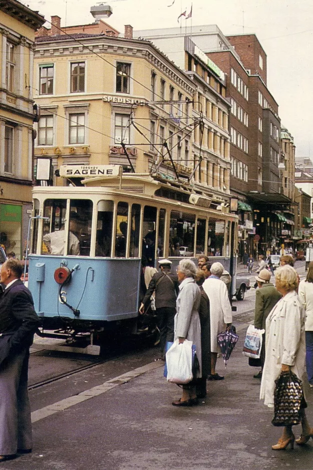 Postkarte: Oslo Veterantrikken mit Triebwagen 6 auf Storgata (1980)