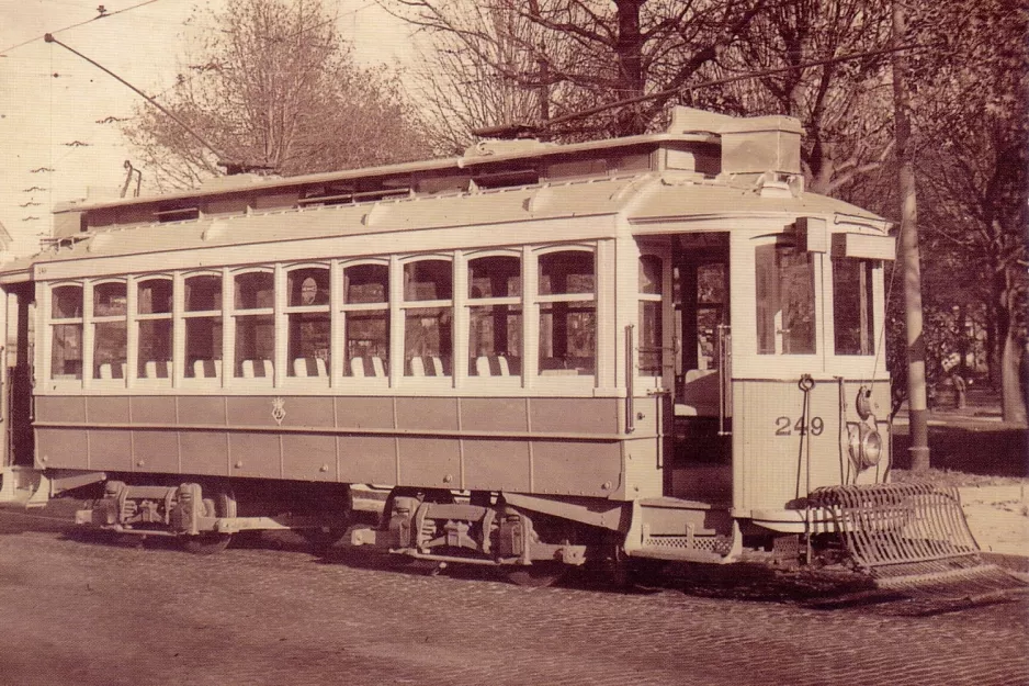 Postkarte: Porto Triebwagen 249 auf Rotunda da Boavista (1949-1955)