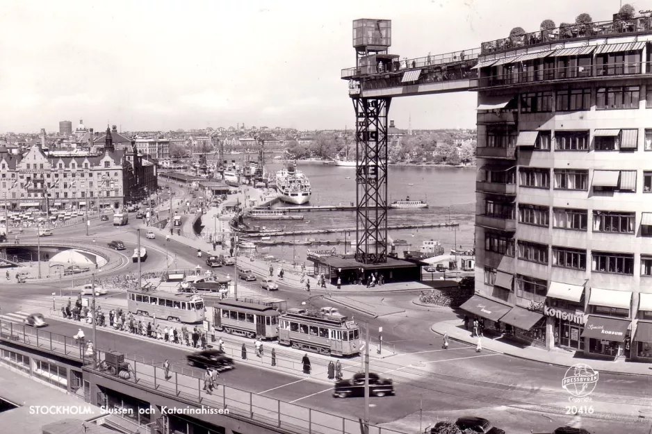 Postkarte: Stockholm Straßenbahnlinie 1 am Slussen (1960)