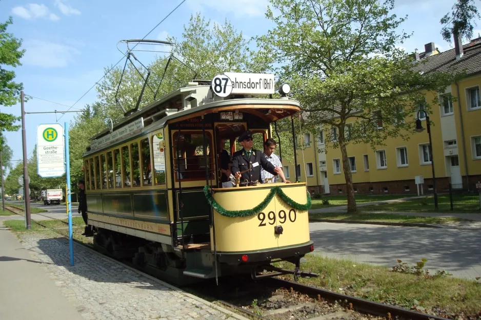 Woltersdorf Museumslinie Tramtouren mit Triebwagen 2990 am Goethestraße (2013)