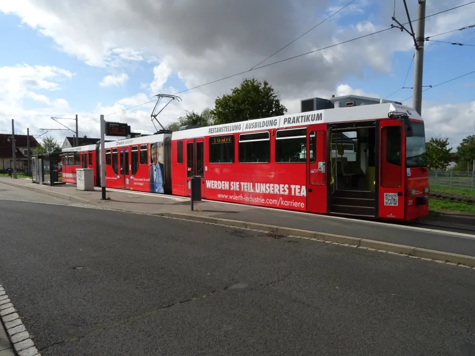 Würzburg Straßenbahnlinie 5 mit Gelenkwagen 211 am Rottenbauer (2024)