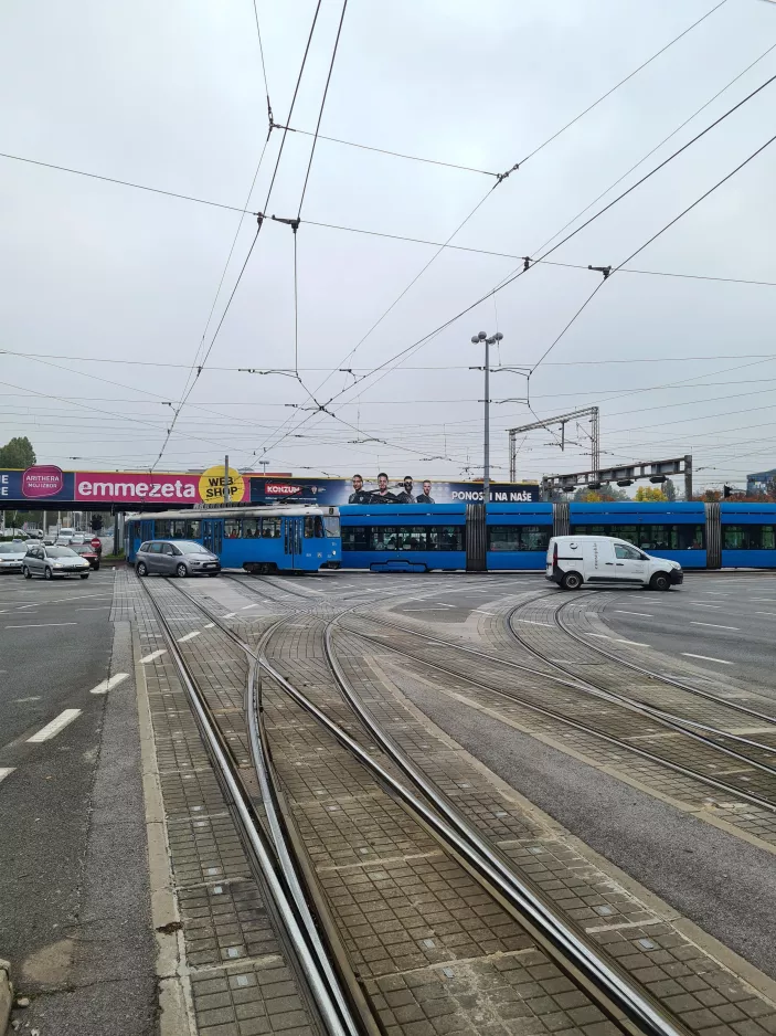 Zagreb in der Kreuzung Ulica kneza Branimira/Avenija Marina Držića (2022)