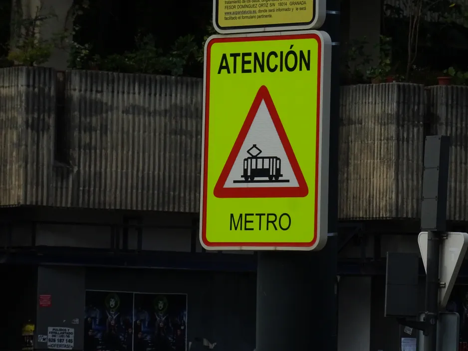 Zeichen: Atención Metro
 (2024)