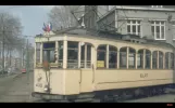 Der Mongy. Ein Zug in der Stadt. Die Straßenbahn Lille-Roubaix-Tourcoing.