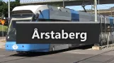 Straßenbahnen auf der Tvärbanan bei Årstaberg