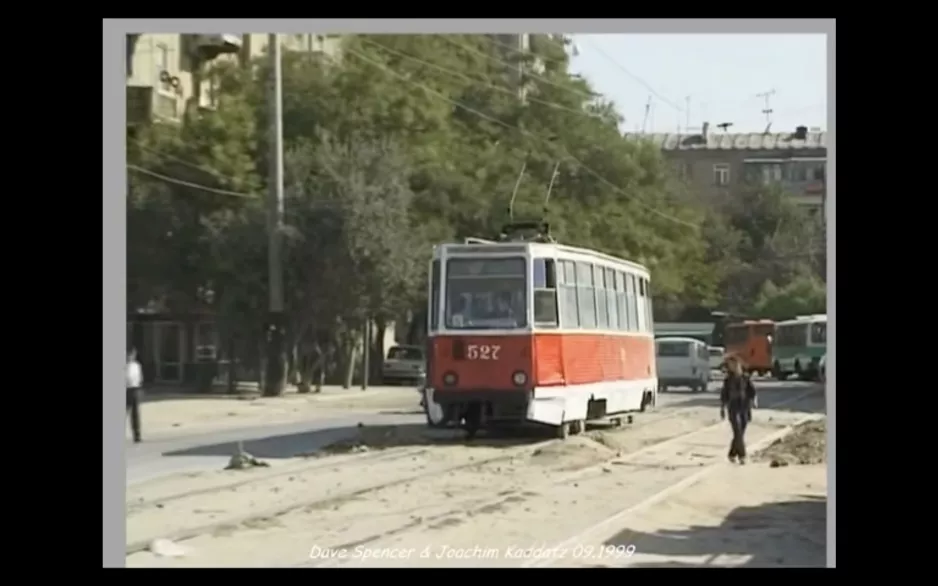 Baku (Azerbaijan) Stadtbahn / Straßenbahn und Trolleybus