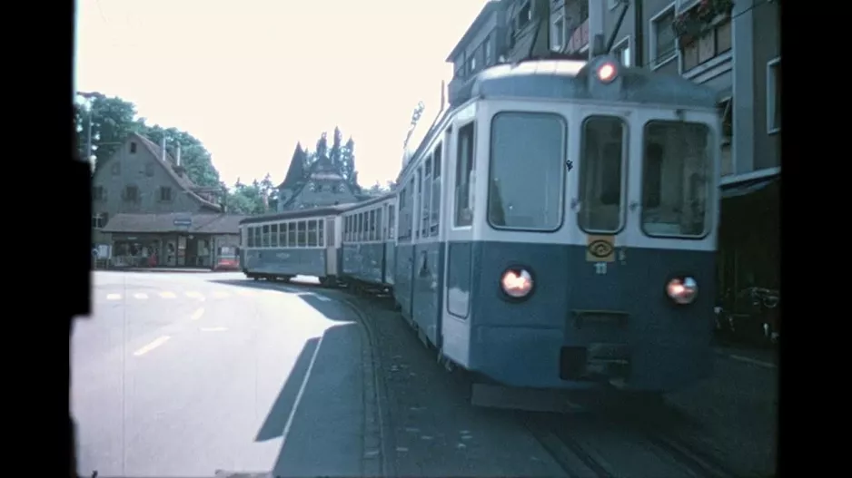 Birsigtalbahn anno dazumals (1975) in blau/weiss