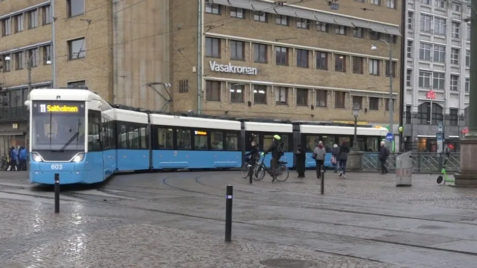 Göteborgs neue superlange Straßenbahn M34