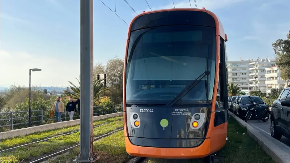 Linie 7 der Athener Straßenbahn endet in Kalamaki | Athener Straßenbahn