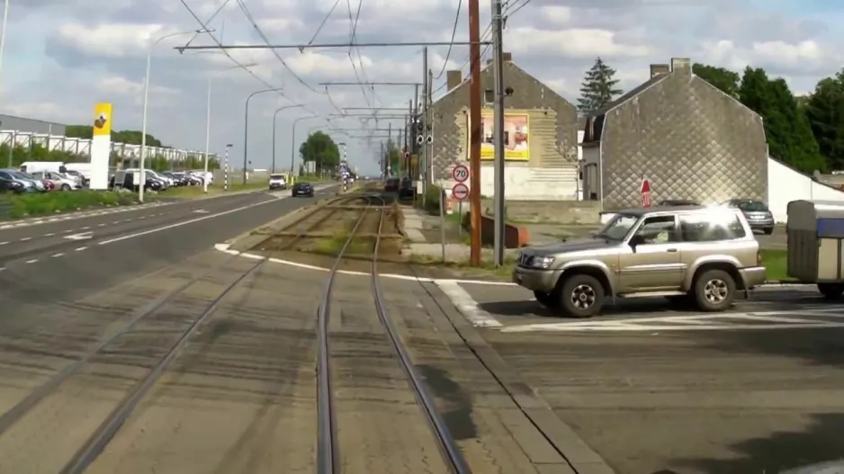 Linie M1 der Stadtbahn Charleroi, Belgien (2013)