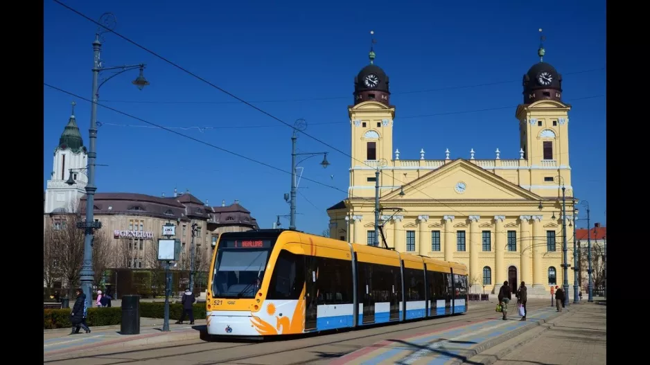 Stadtrundfahrt mit der CAF-Straßenbahn in Debrecen