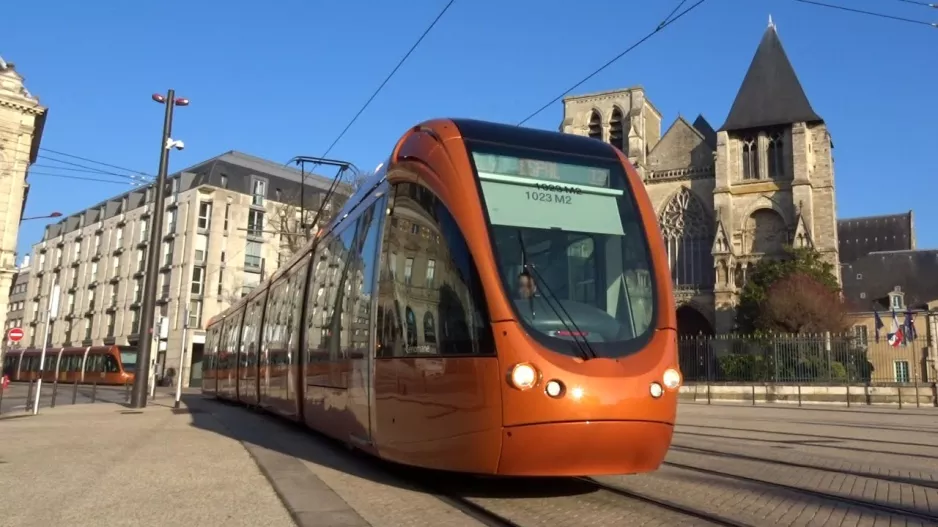 Straßenbahn von Le Mans