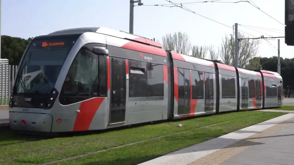 Straßenbahnen in Saragossa, Spanien (2022)