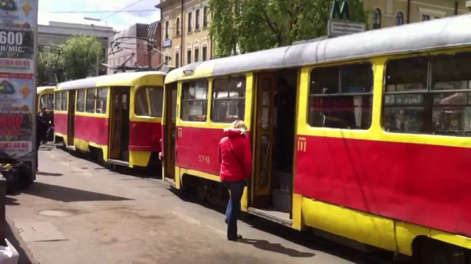 Tatra T3 Straßenbahnen in Kiew, Ukraine